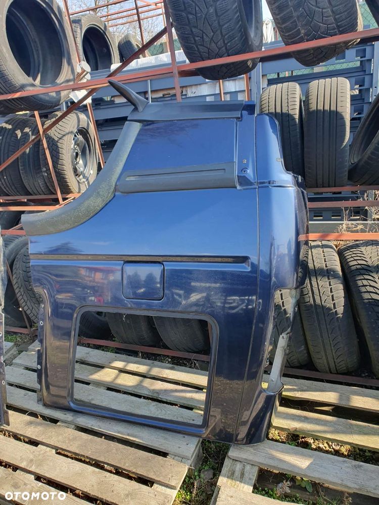 BŁOTNIK L/P TYŁ LAND ROVER DISCOVERY II 2 - 7