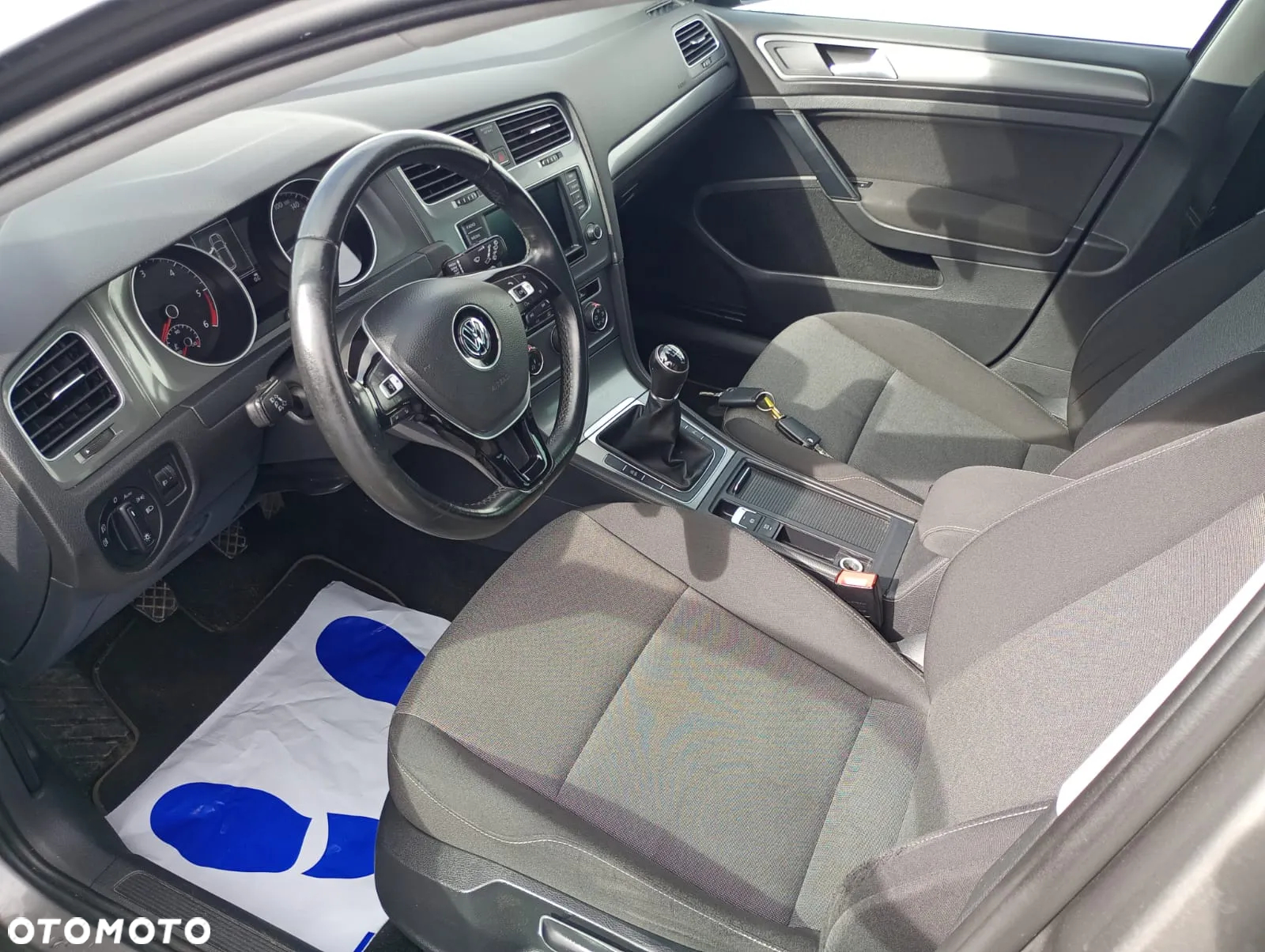 Volkswagen Golf 1.6 BlueTDI Trendline - 18