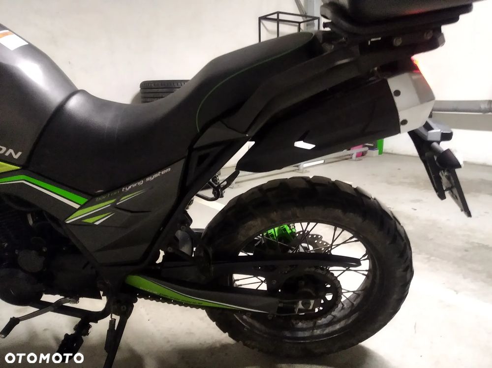 Barton Hyper - 9