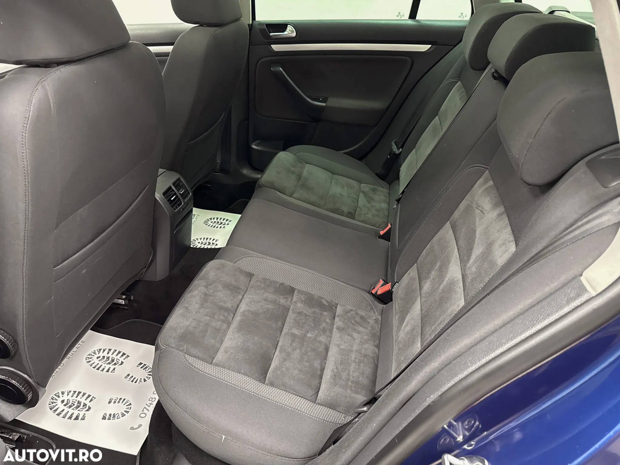 Volkswagen Golf 1.4 TSI Highline - 17