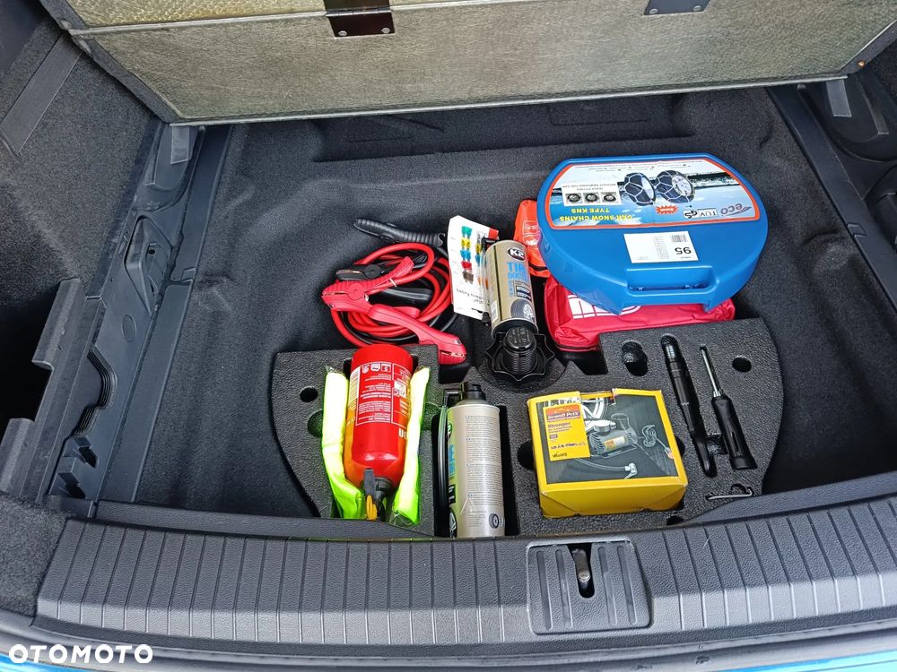 Volkswagen Touran 1.4 TSI BMT Highline - 39