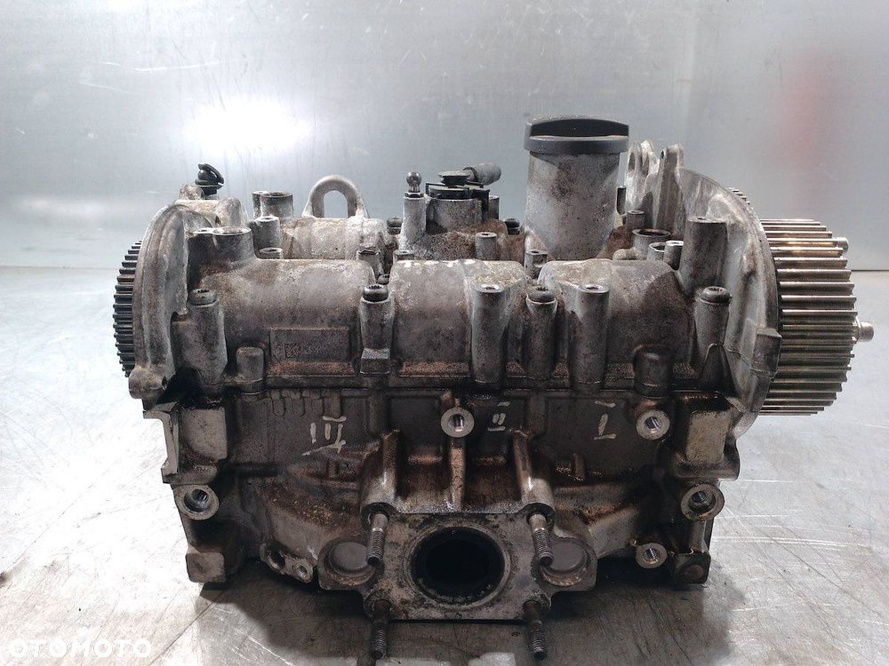 GŁOWICA SKODA RAPID 04C103063AC   04C.103.404L 1.0 TSI - 8