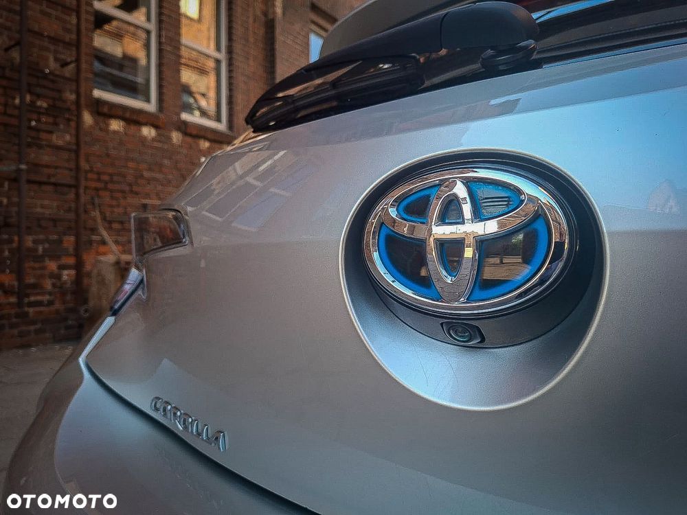 Toyota Corolla - 17