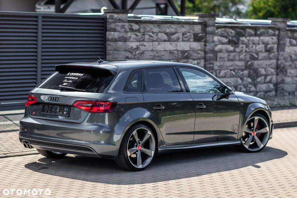 Audi A3 Sportback 2.0 TDI (clean diesel) quattro S tronic S line Sportpaket - 16