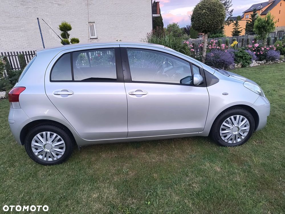 Toyota Yaris 1.33 Luna - 20