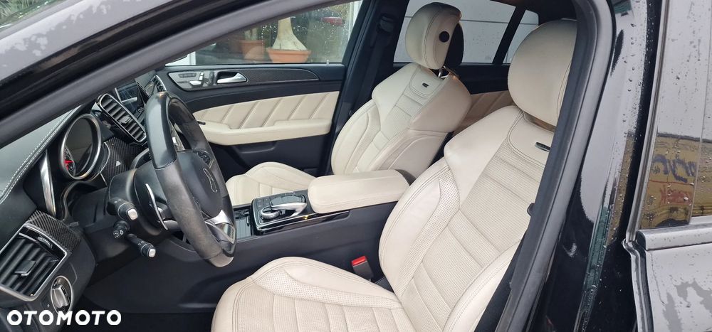 Mercedes-Benz GLE - 16