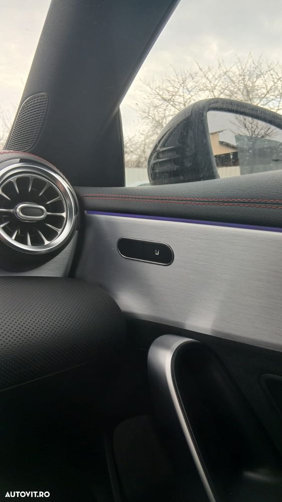 Mercedes-Benz CLA 200 7G-DCT AMG Line - 17