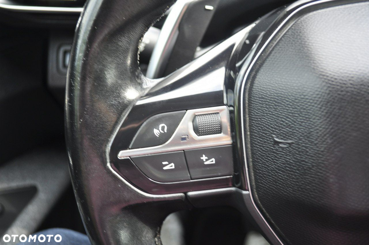 Peugeot 3008 - 15