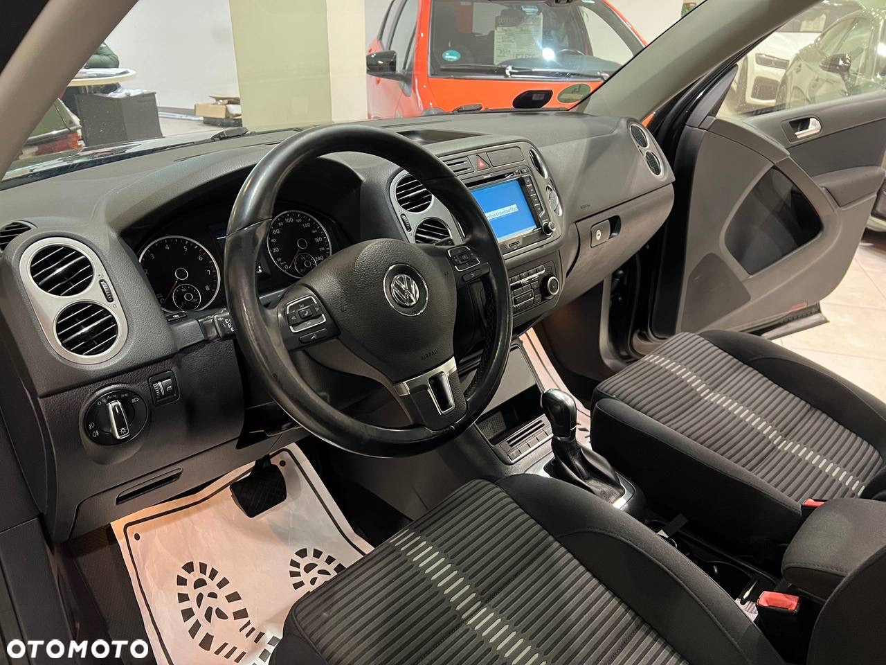 Volkswagen Tiguan 2.0 TSI 4Mot Sport DSG - 22