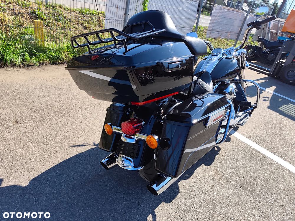 Harley-Davidson Touring Road King - 17
