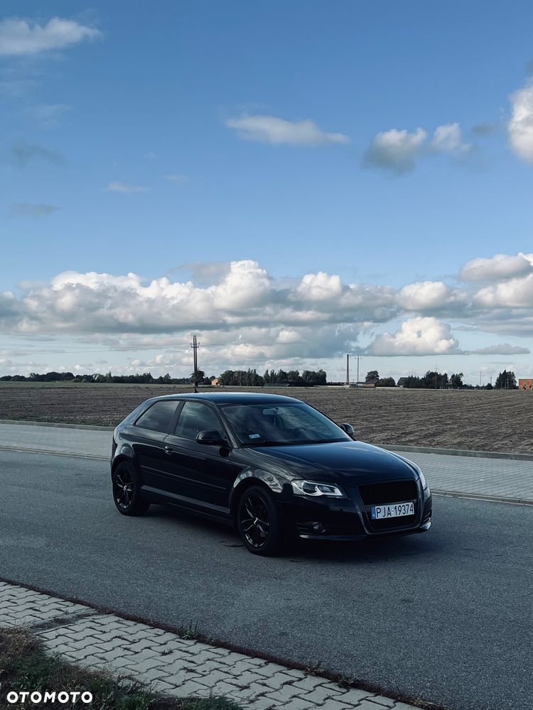 Audi A3 3-drzwiowe 2.0 TDI DPF Ambition - 2