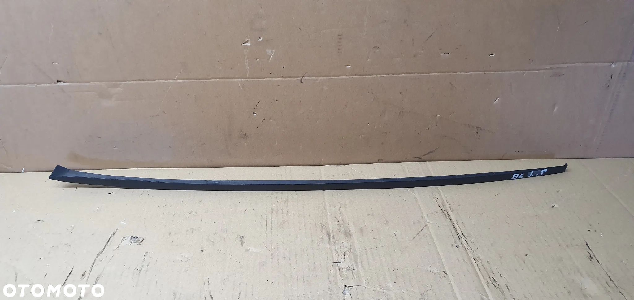 Listwa szyby czołowej lewy przód VW Passat B6 3C0854327A - 1