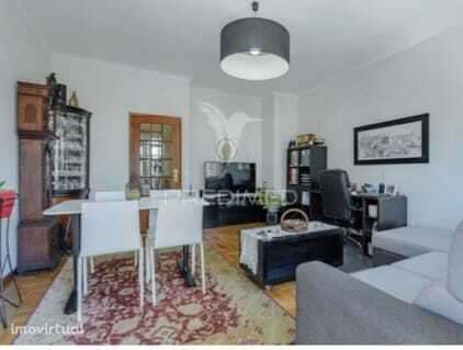 Vende-se Apartamento T2 Boavista Remodelado - Grande imagem: 2/21