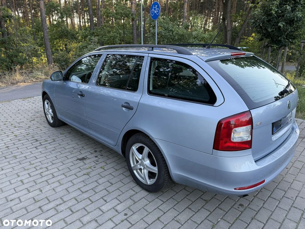 Skoda Octavia 1.6 Classic - 5