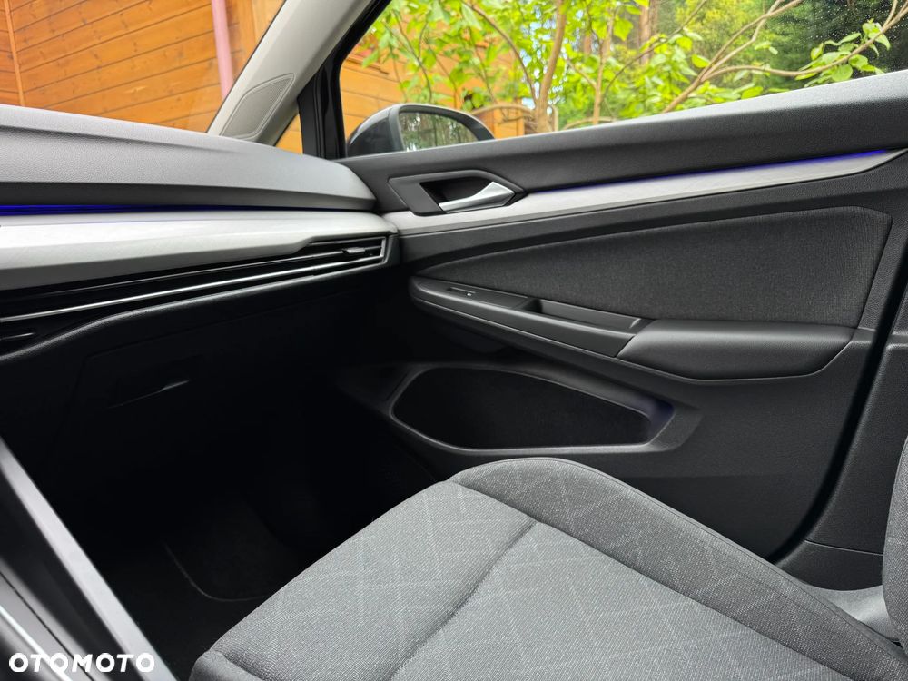 Volkswagen Golf 2.0 TDI Life - 22