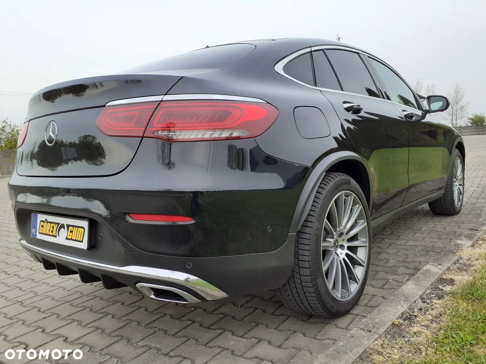Mercedes-Benz GLC 300 d 4Matic 9G-TRONIC AMG Line Plus - 6