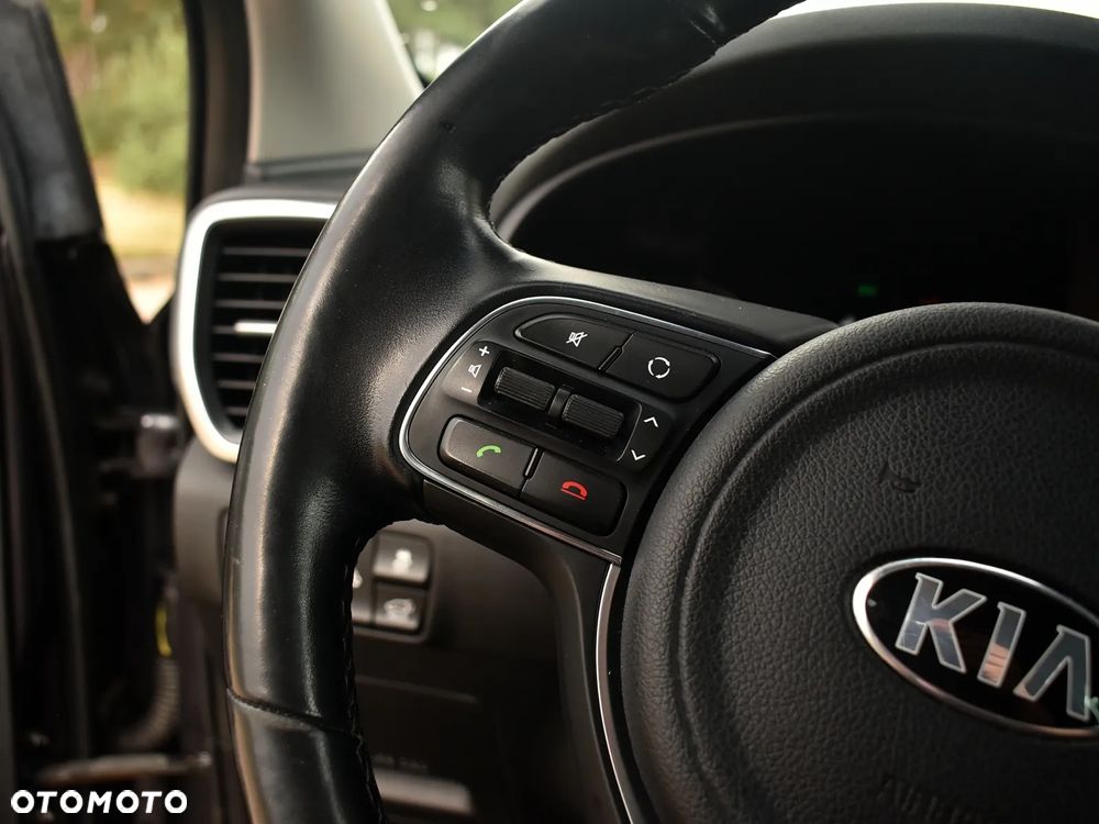 Kia Sportage 2,0 CRDI AWD Platinum - 12