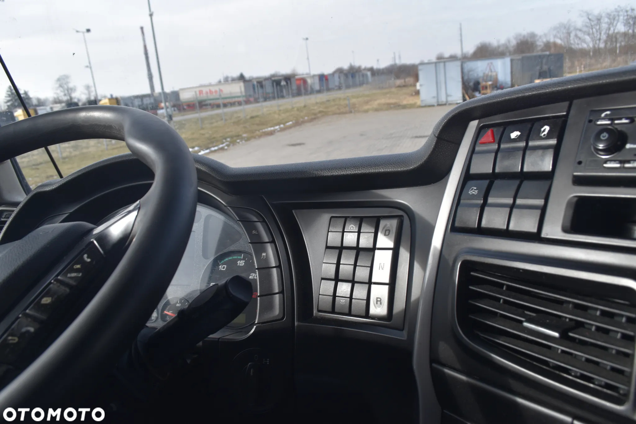 Iveco Stralis - 18