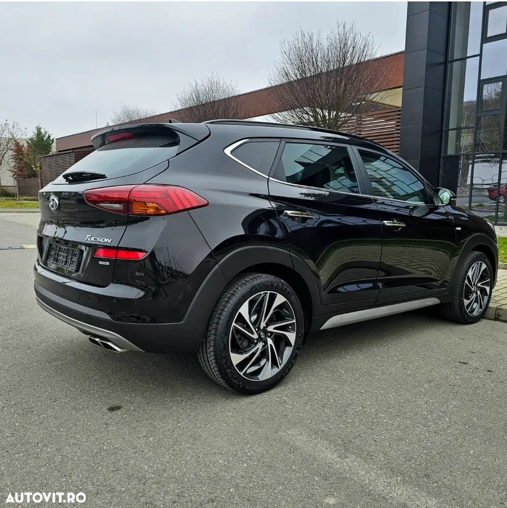 Hyundai Tucson 2.0 CRDI 4WD Automatik Premium - 7
