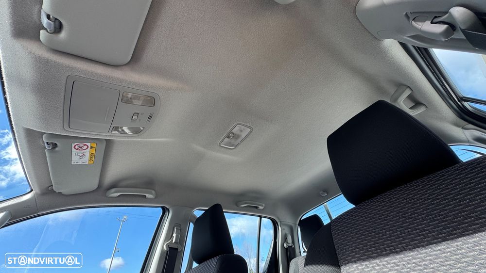 Toyota Hilux 2.4 D-4D 4WD CD CM - 24