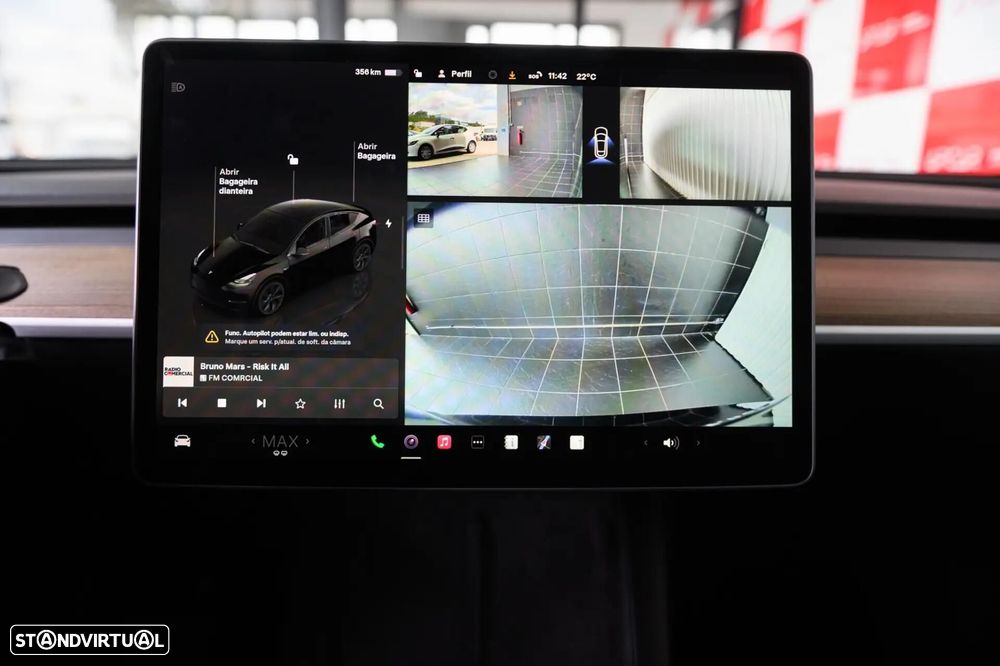 Tesla Model Y Long Range RWD - 40
