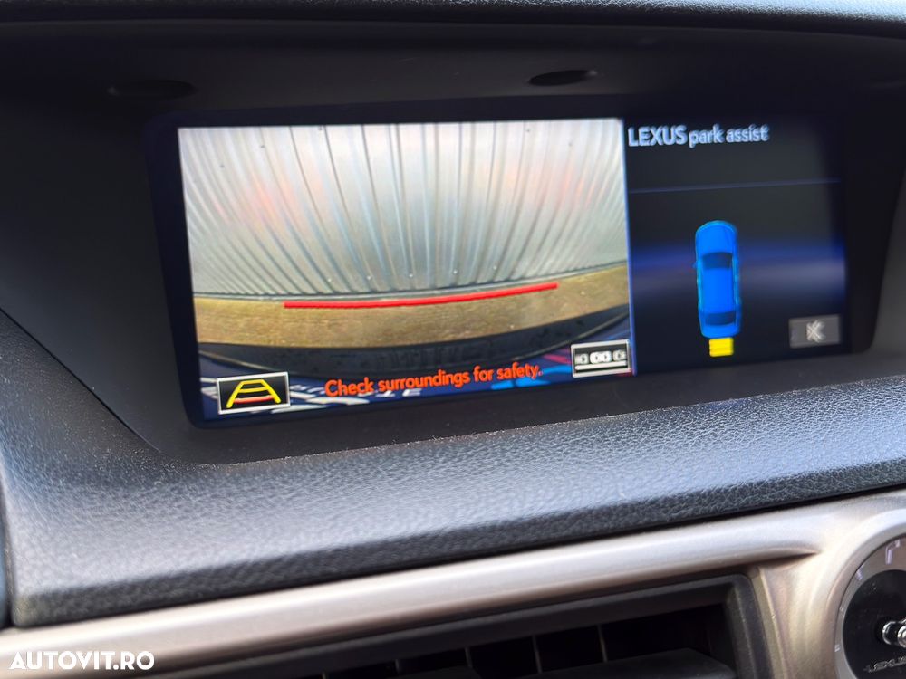 Lexus Seria GS 450h - 15