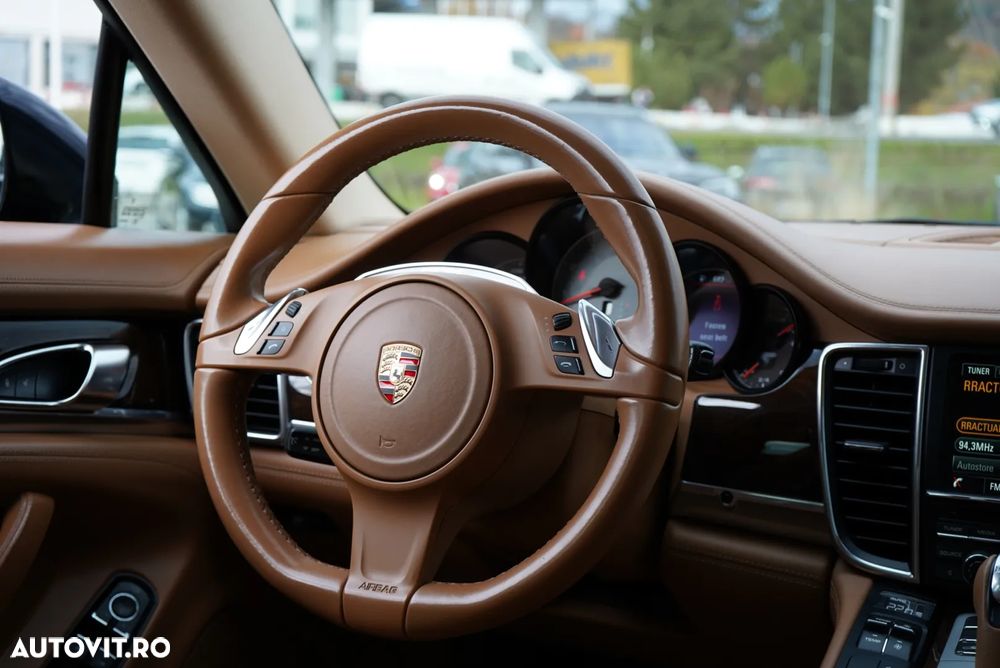 Porsche Panamera 3.0 PDK 4S - 13