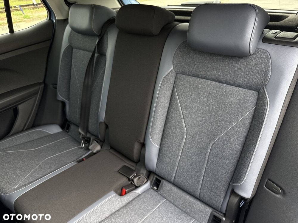 Volkswagen T-Cross 1.0 TSI Style DSG - 33
