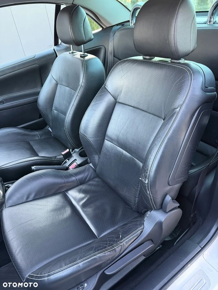 Peugeot 207 CC 120 VTi Premium - 16