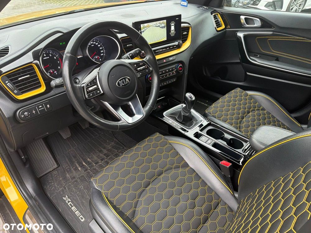 Kia XCeed 1.5 T-GDI MHEV L Business Line DCT - 9