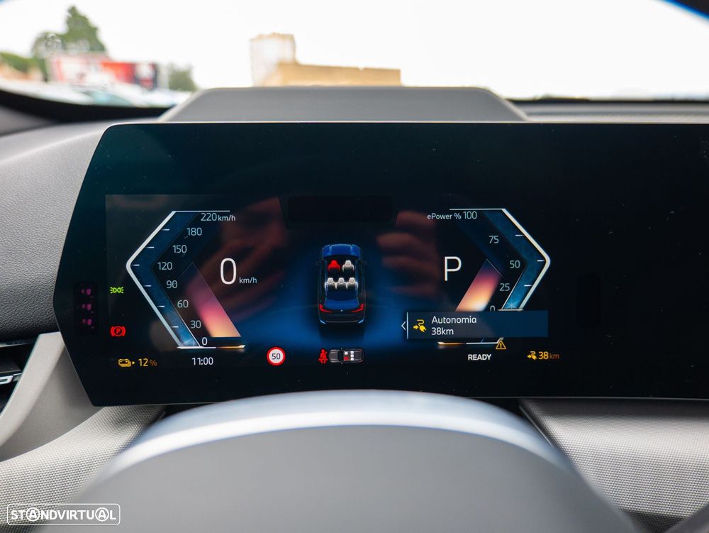 BMW iX1 xDrive30 - 18