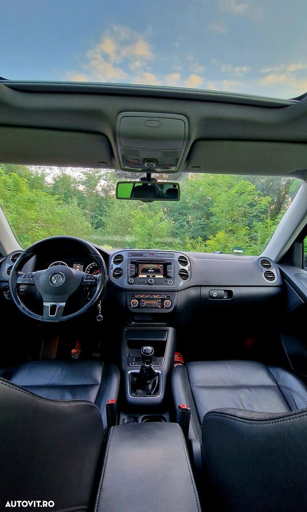 Volkswagen Tiguan 2.0 TDI BMT Sport & Style - 16