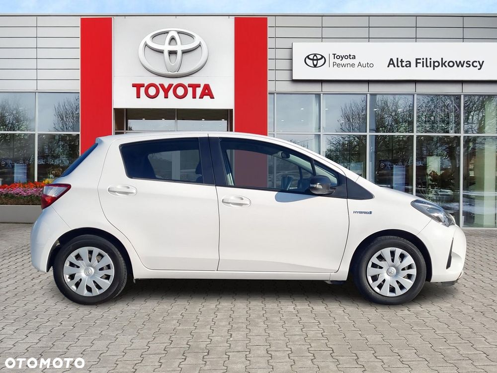 Toyota Yaris - 5