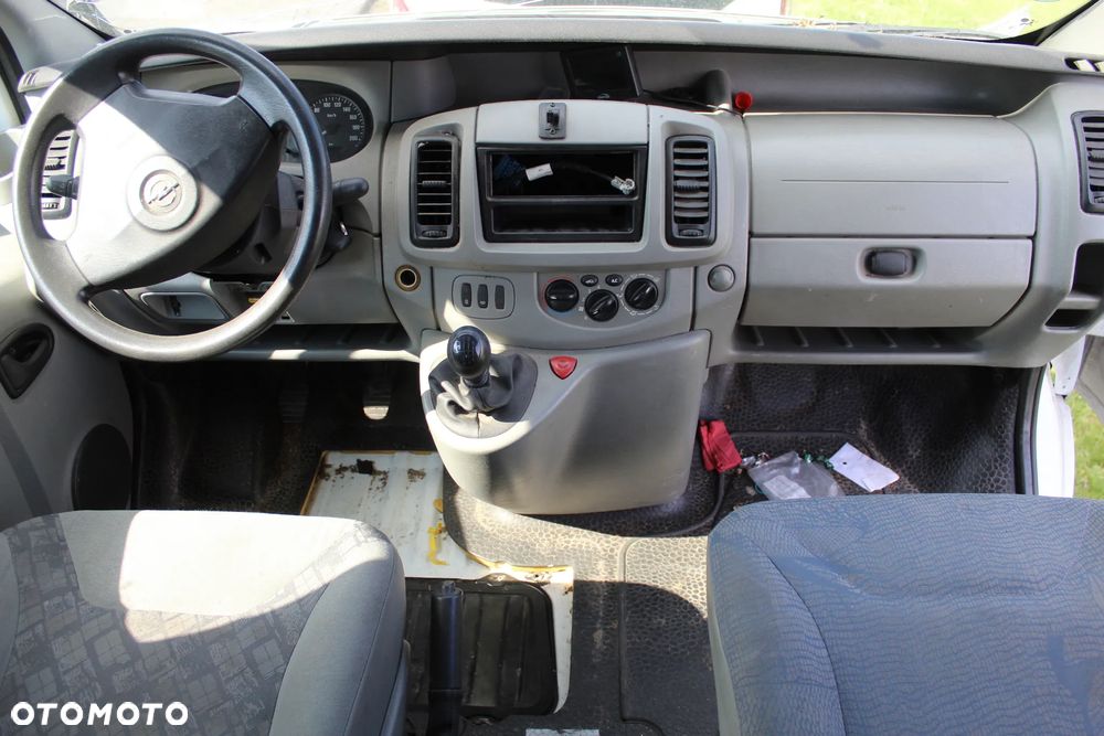 Opel Vivaro 1,9 DTI Kamper - 12