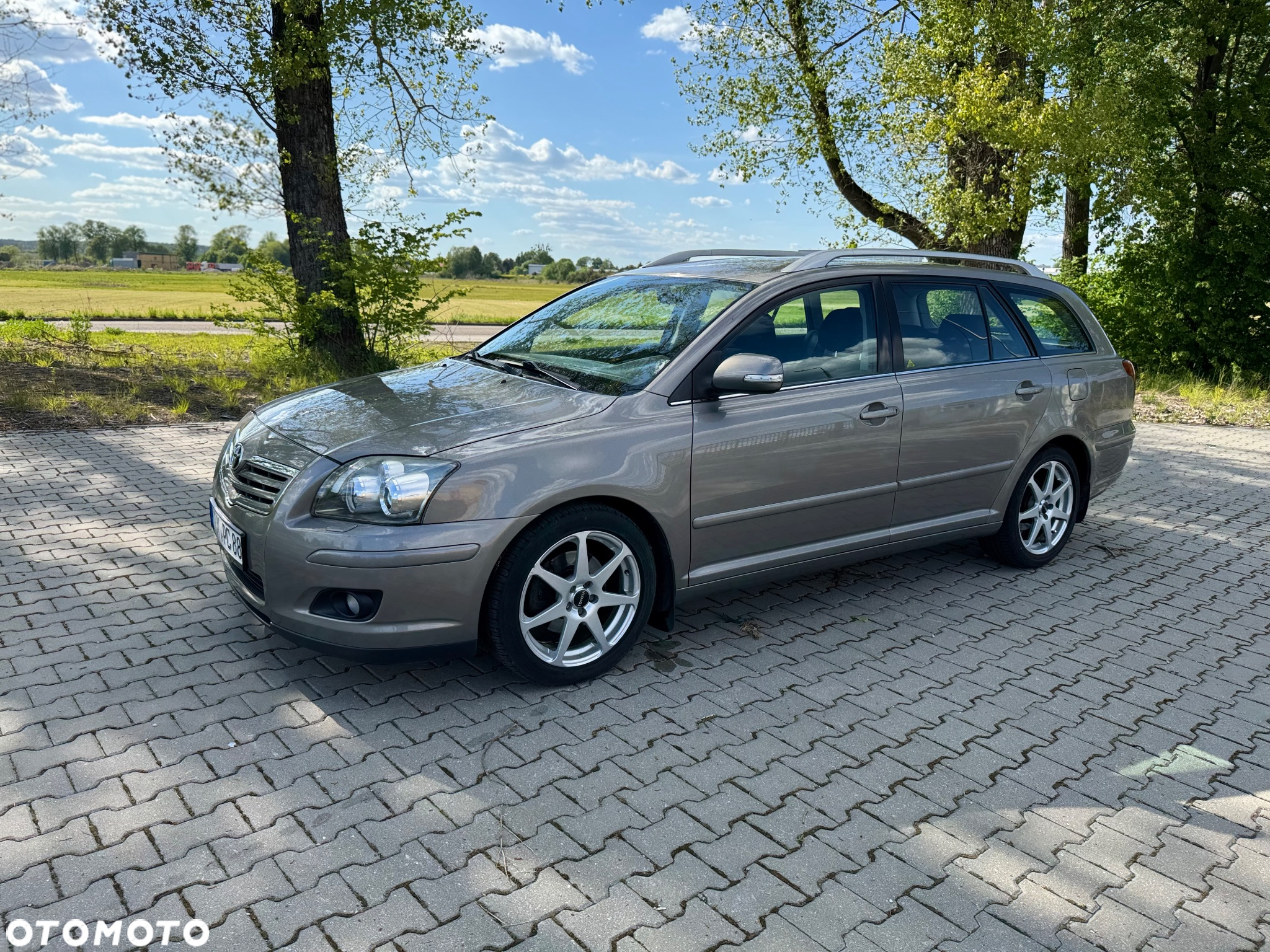 Toyota Avensis 2.0 VVT-i Prestige Premium - 11