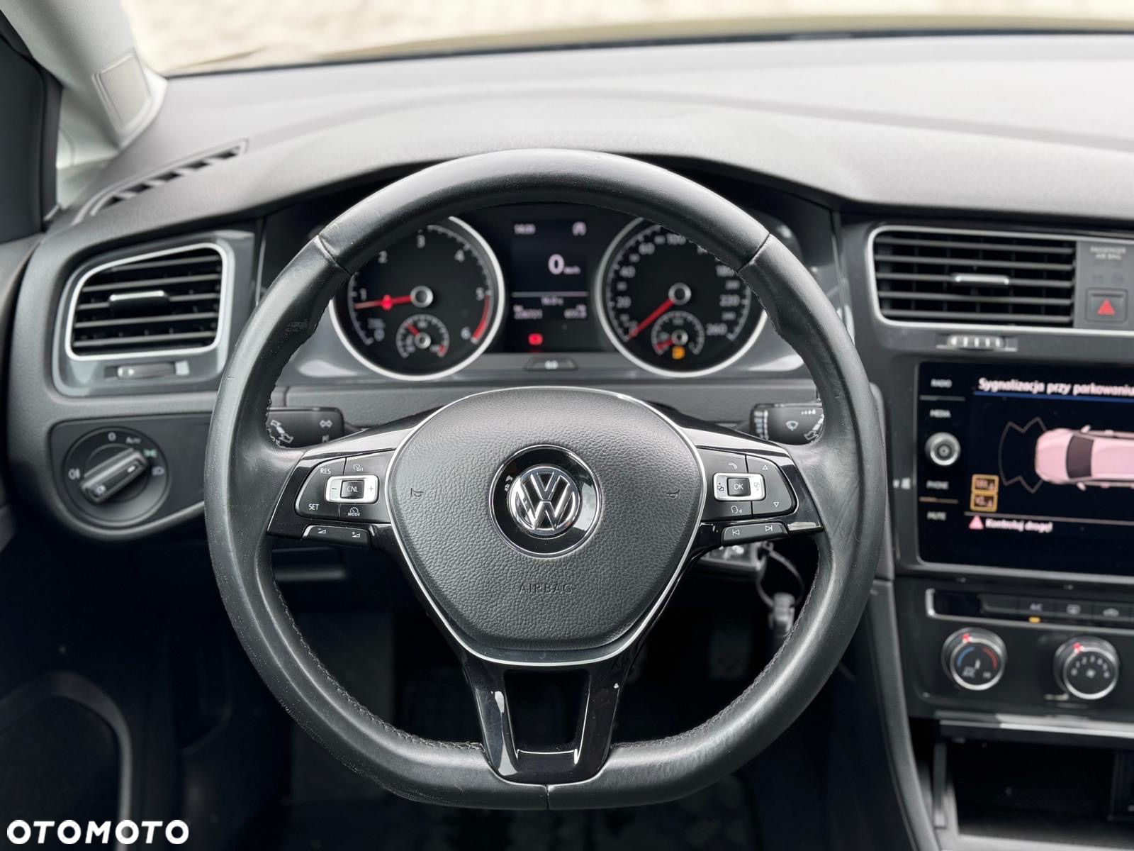 Volkswagen Golf VII 1.6 TDI BMT Trendline - 12