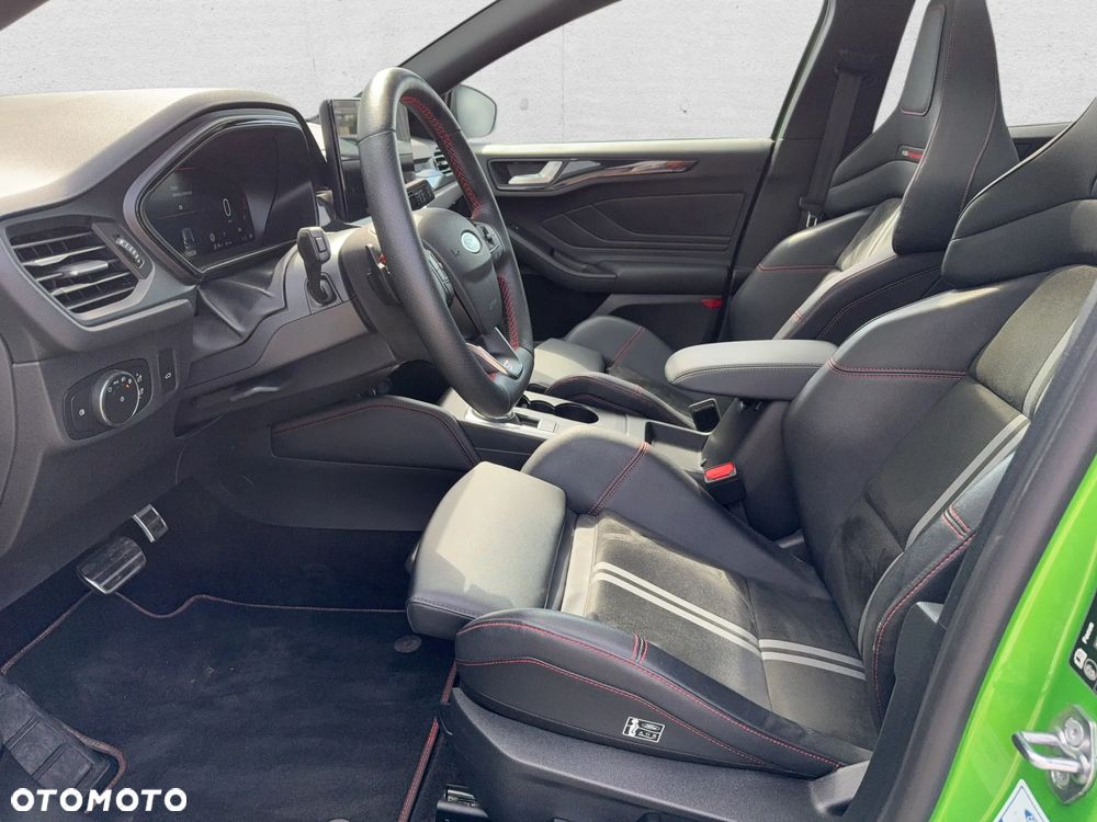 Ford Focus 2.3 EcoBoost ST X - 14