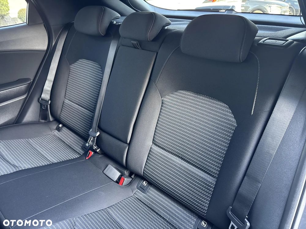 Kia XCeed 1.6 T-GDI M DCT - 15