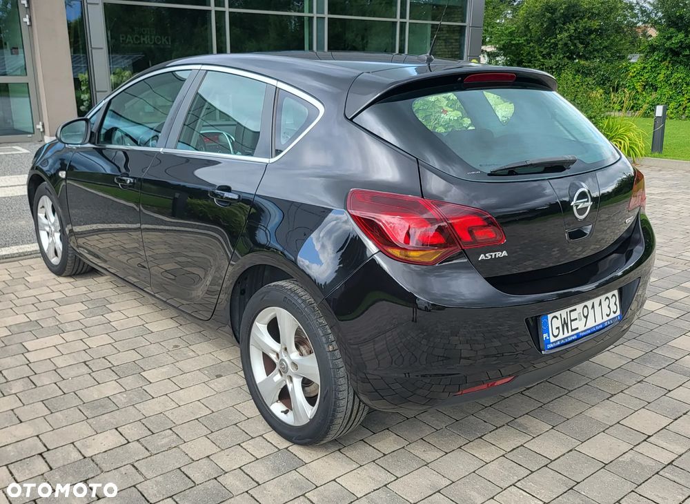 Opel Astra 1.7 CDTI DPF Edition Sport - 8