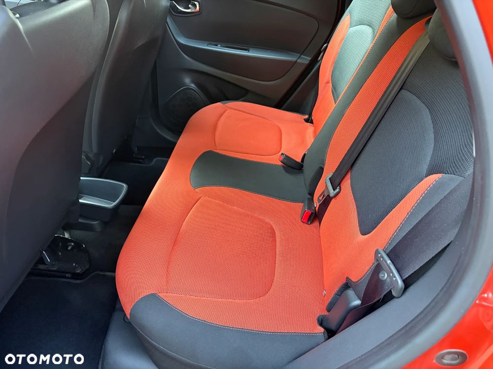 Renault Captur 1.2 TCe Intens EDC - 16