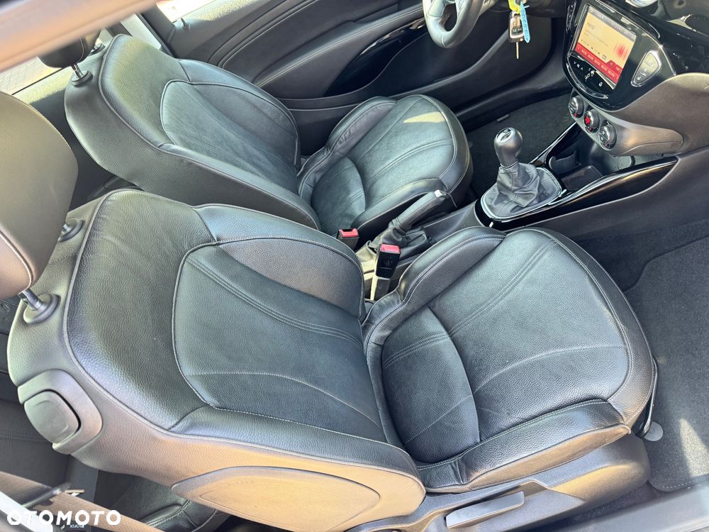 Opel Adam 1.4 White Link - 17