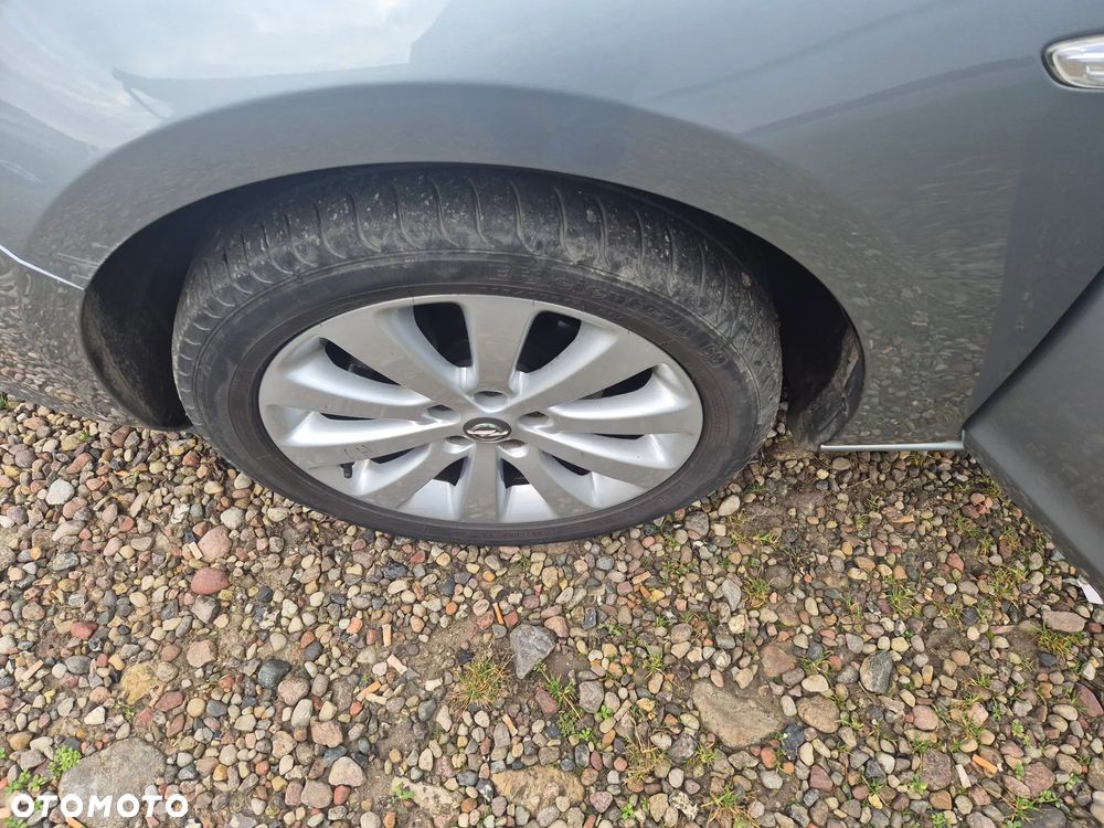 Opel Astra 1.4 ecoFLEX - 10