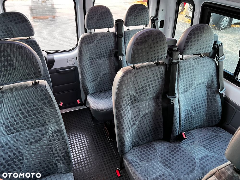 Ford Transit Autobus 17 osobowy - 28