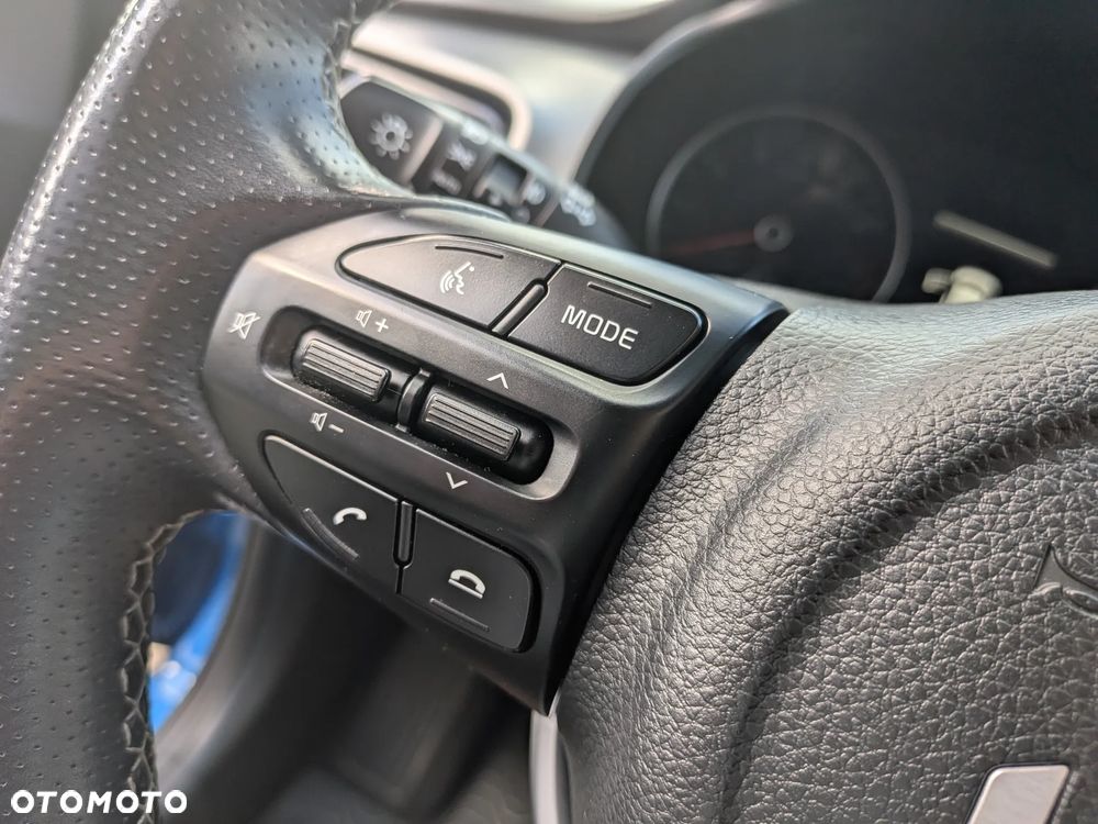 Kia Stonic 1.2 L - 11