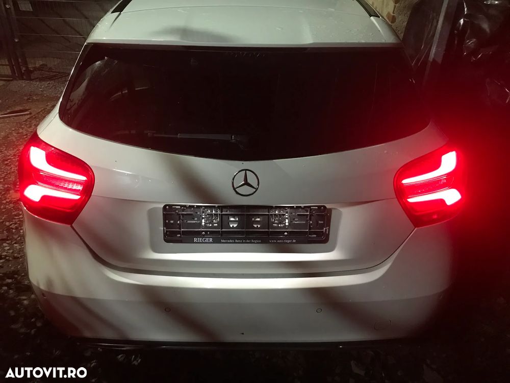 Mercedes-Benz A 200 CDI 7G-DCT Urban - 8