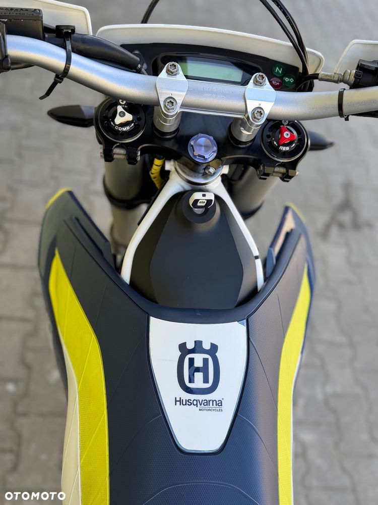 Husqvarna 701 - 17