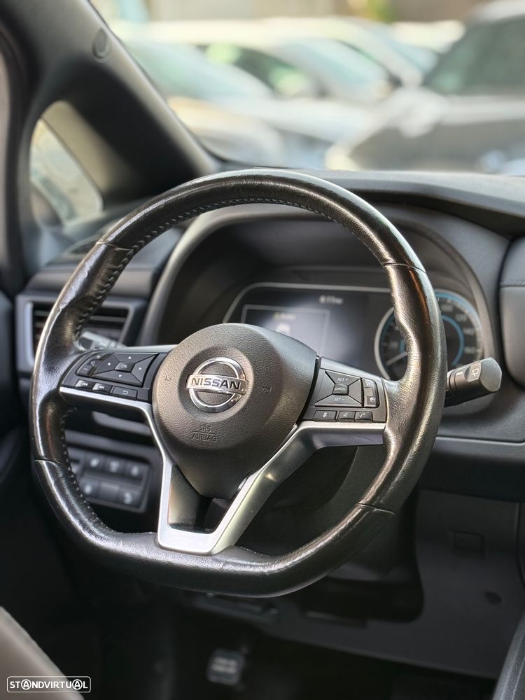 Nissan Leaf N-Connecta - 11