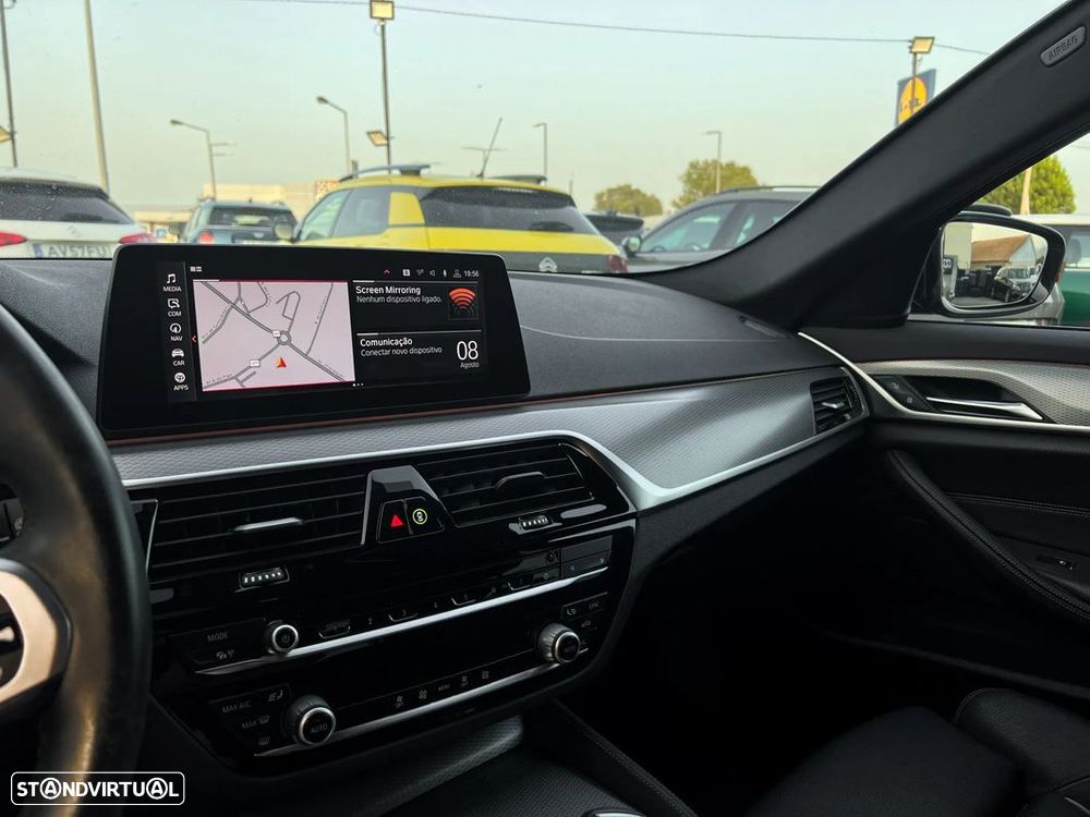 BMW 520 d Pack M Auto - 12