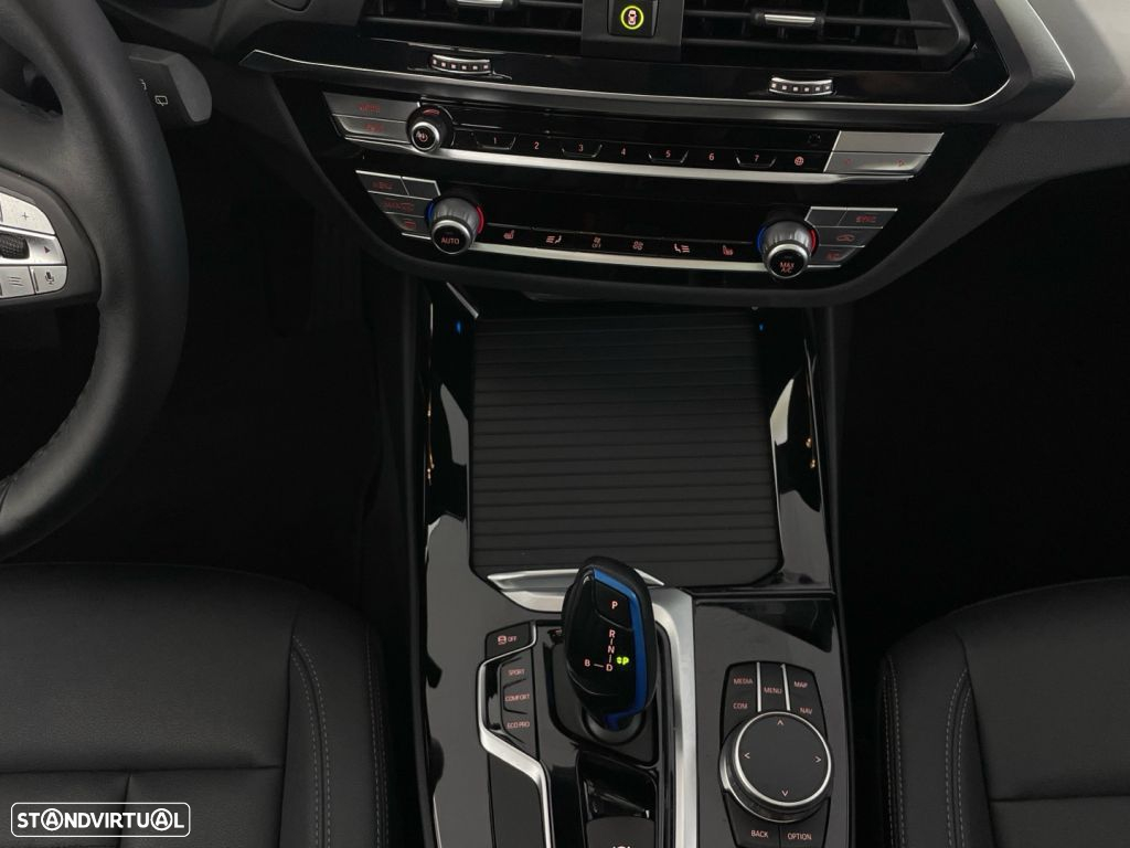 BMW iX3 M Sport Inspiring - 16