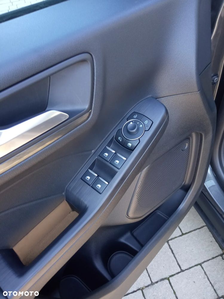 Ford Kuga 1.5 EcoBoost FWD Titanium - 12